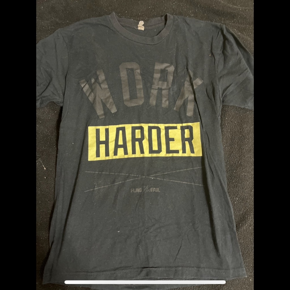 Flag Nor fail women’s tee